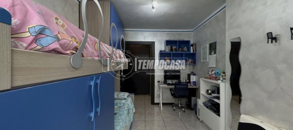 3-salle Appartement à Chiari, Italy No. 311844 12