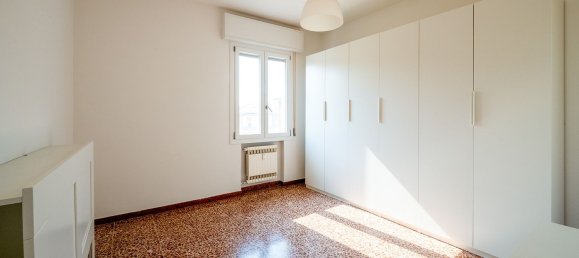 3 bedrooms Apartment in Modena, Italy No. 353657 6