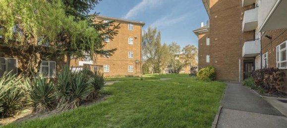 1 bedroom Apartment in Ealing, United Kingdom No. 5808 6