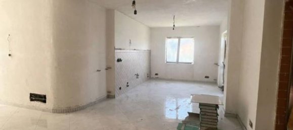 3 rooms Apartment in Atripalda, Italy No. 88413 9