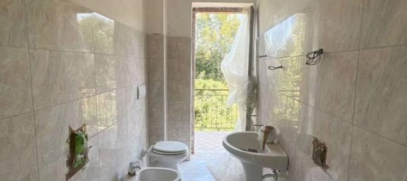 3 rooms Apartment in Atripalda, Italy No. 88413 7
