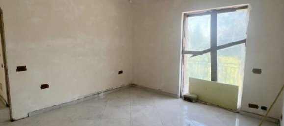 3 rooms Apartment in Atripalda, Italy No. 88413 6