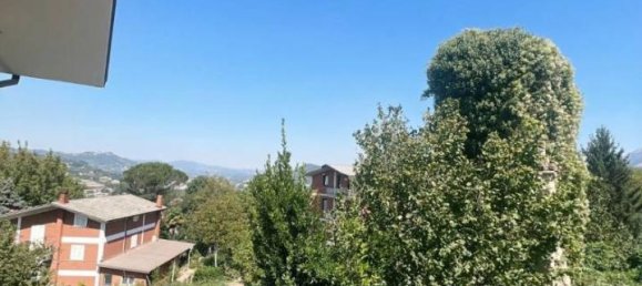 3 rooms Apartment in Atripalda, Italy No. 88413 11