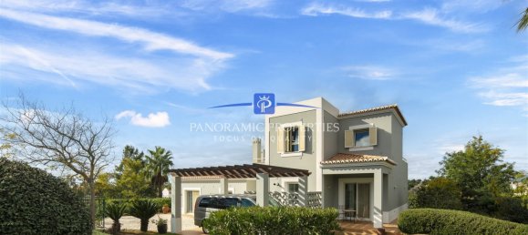 3 bedrooms Villa in Lagoa, Portugal No. 132030 4