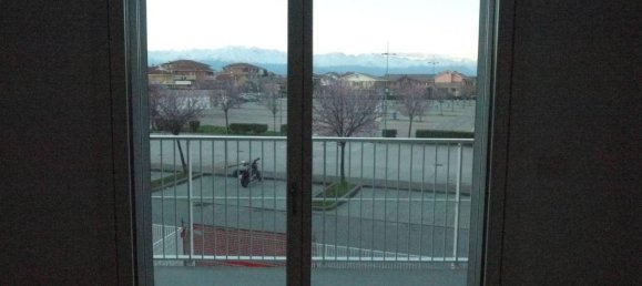 3 rooms Apartment in Volpiano, Italy No. 24358 25