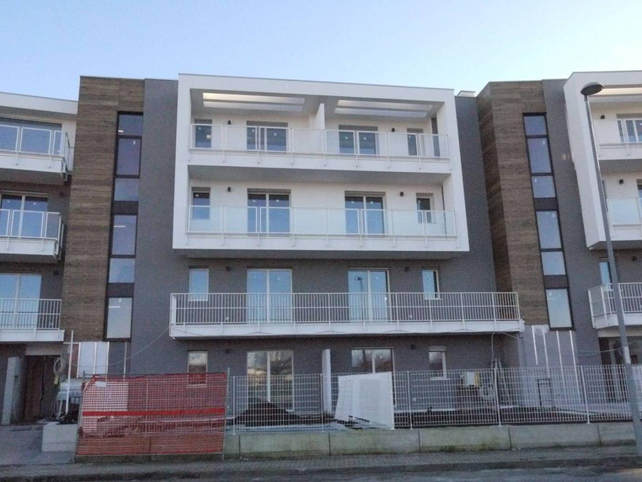 3 rooms Apartment in Volpiano, Italy No. 24358