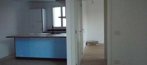 3 rooms Apartment in Volpiano, Italy No. 24358 18