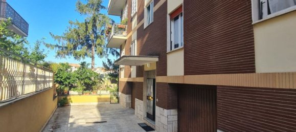 3 rooms Apartment in Rome, Italy No. 89224 18