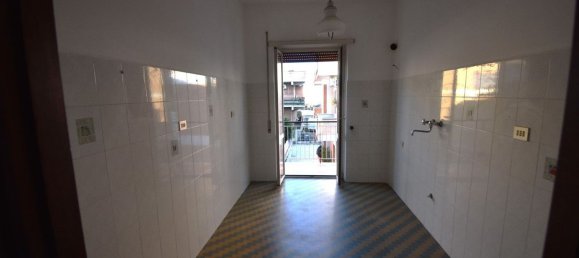 3 rooms Apartment in Rome, Italy No. 89224 9