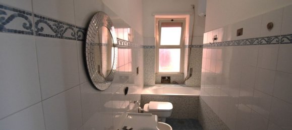 3 rooms Apartment in Rome, Italy No. 89224 24