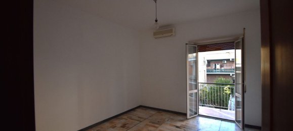3 rooms Apartment in Rome, Italy No. 89224 11
