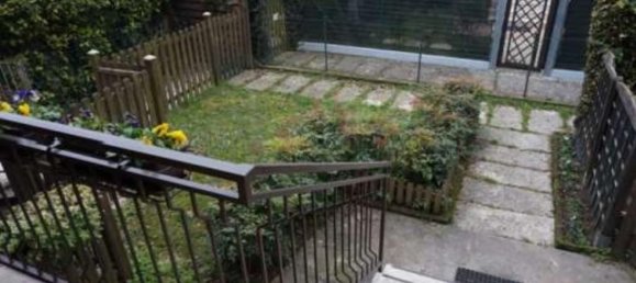 5 rooms Apartment in Curtatone, Italy No. 288647 16