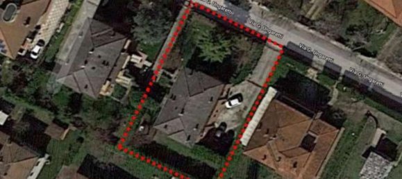 5 rooms Apartment in Curtatone, Italy No. 288647 5