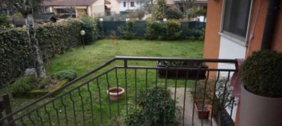 5 rooms Apartment in Curtatone, Italy No. 288647 17