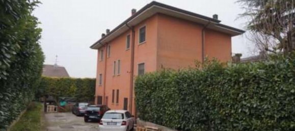 5 rooms Apartment in Curtatone, Italy No. 288647 19