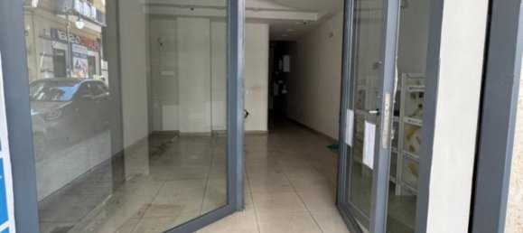  عقار تجاري في Pagani, Italy 50متر مربع رقم 342615 2