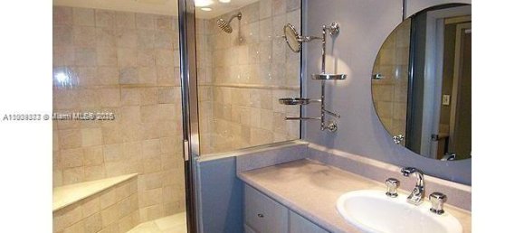 1 bedroom Commercial property for sale in Miami, Miami-Dade, Florida, USA № 615163 3