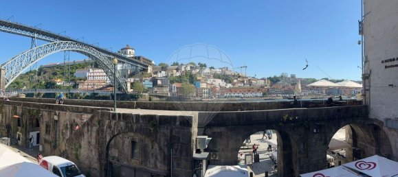 2 bedrooms Apartment in Porto, Portugal No. 38413 7