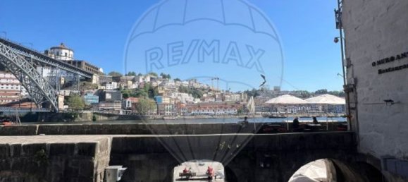 2 bedrooms Apartment in Porto, Portugal No. 38413 13