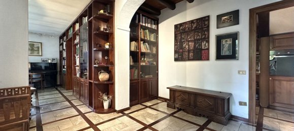 7 bedrooms Villa in Istrana, Italy No. 344138 2