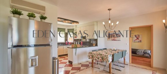 Дом с 4 спальнями в Аликанте, Испания № 150080 19