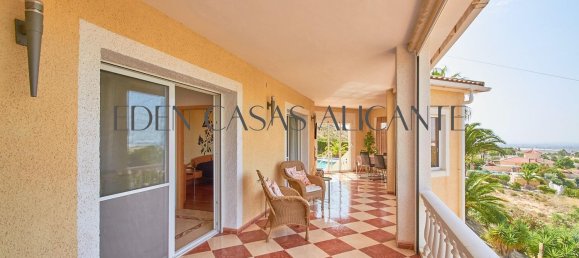 Дом с 4 спальнями в Аликанте, Испания № 150080 52