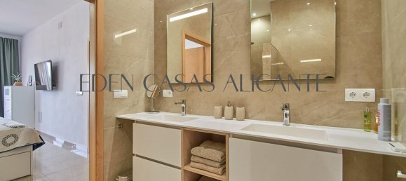 Дом с 4 спальнями в Аликанте, Испания № 150080 97