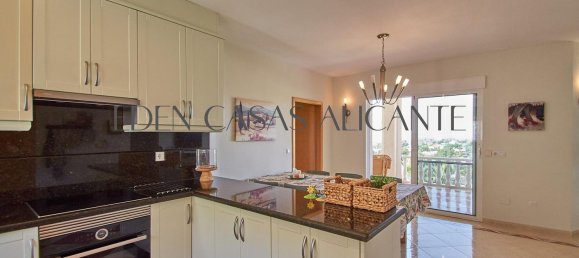 Дом с 4 спальнями в Аликанте, Испания № 150080 25