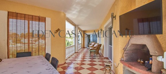 Дом с 4 спальнями в Аликанте, Испания № 150080 54