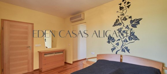 Дом с 4 спальнями в Аликанте, Испания № 150080 45