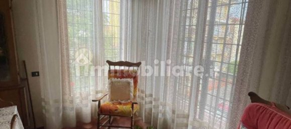 3 bedrooms Apartment in Pistoia, Italy No. 222866 3