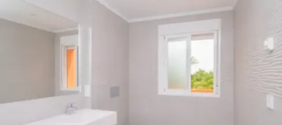 4 bedrooms Townhouse in El Paraiso, Spain No. 23729 20