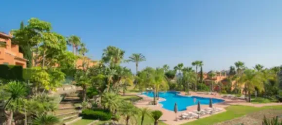 4 bedrooms Townhouse in El Paraiso, Spain No. 23729 9