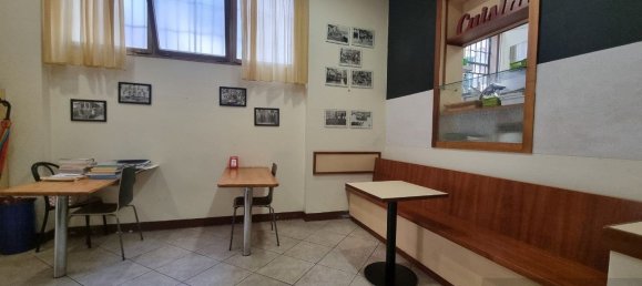 90m² Commercial property in Florence, Italy No. 218558 13