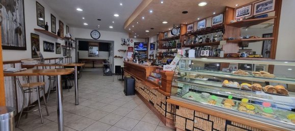 90m² Commercial property in Florence, Italy No. 218558 11
