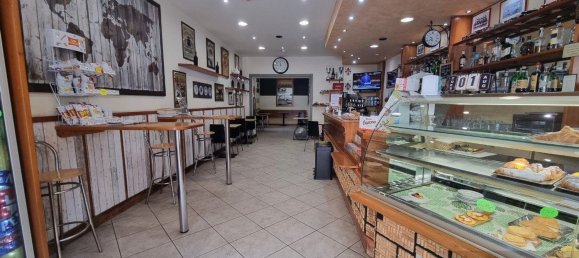 90m² Commercial property in Florence, Italy No. 218558 28