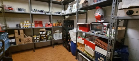 90m² Commercial property in Florence, Italy No. 218558 26