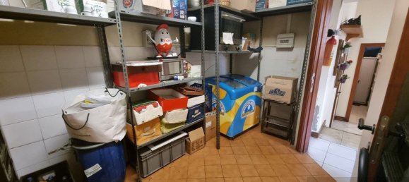 90m² Commercial property in Florence, Italy No. 218558 18