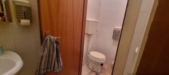 90m² Commercial property in Florence, Italy No. 218558 17