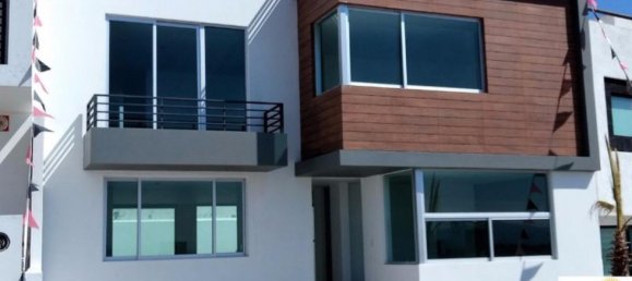 3 bedrooms House in Queretaro, Mexico No. 146766 2