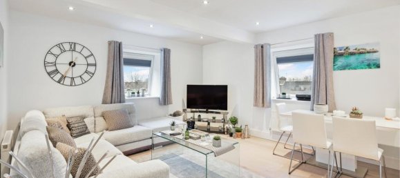 2 bedrooms Apartment in Epsom, United Kingdom No. 9709 2