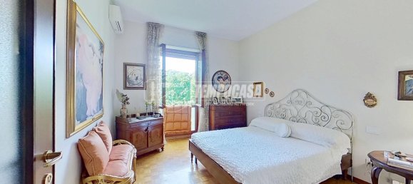 Квартира с 3 комнатами в Бругерио, Италия № 274460 12