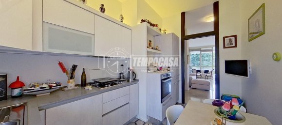 Квартира с 3 комнатами в Бругерио, Италия № 274460 26