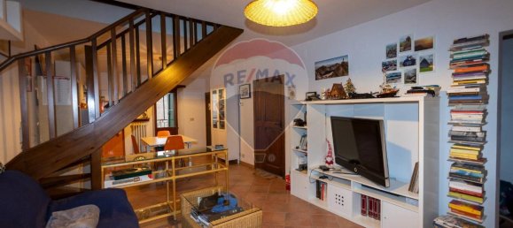 Apartamento de 6 divisões em Jesi, Italy N.º 3052 9