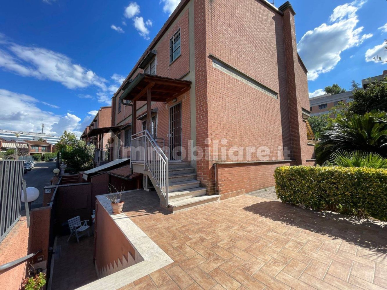 3 bedrooms Villa in Rome, Italy No. 272754