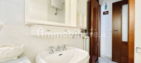 3 bedrooms Villa in Rome, Italy No. 272754 15