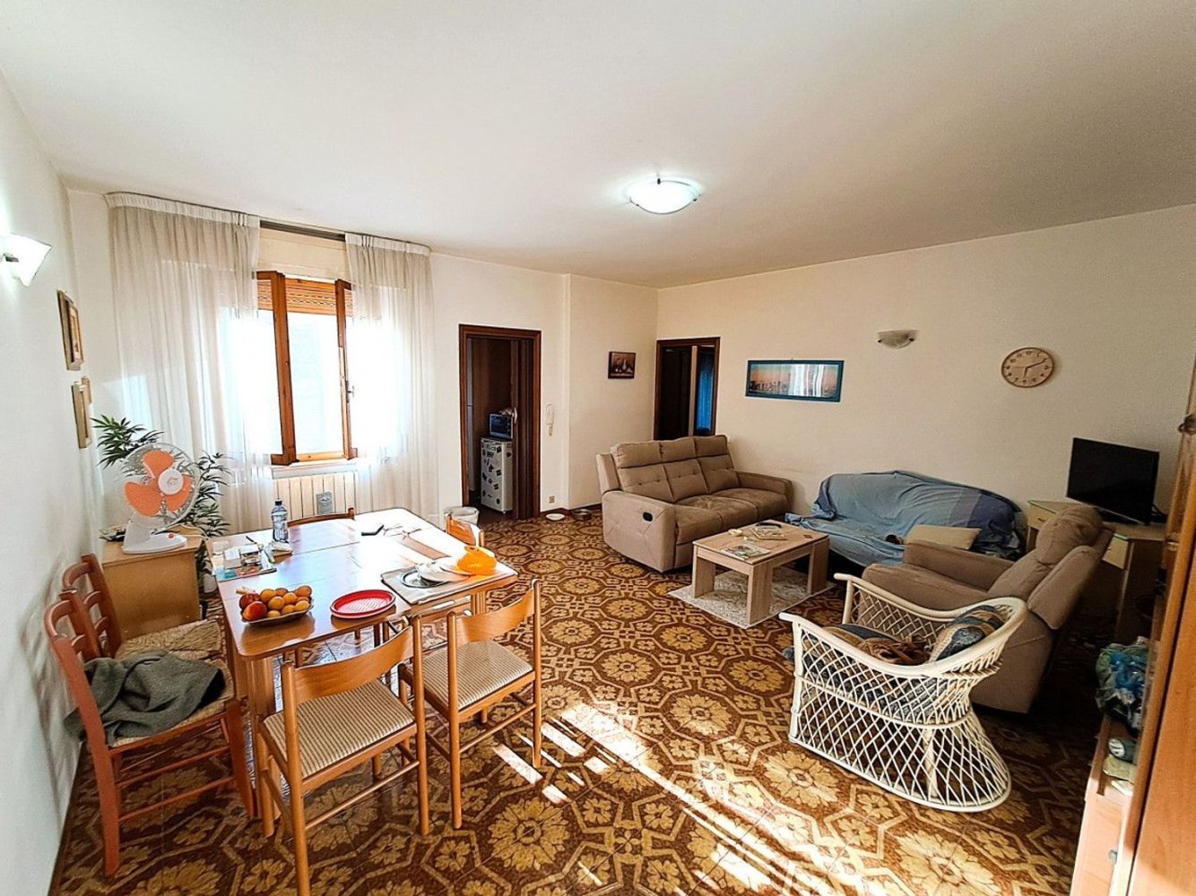 3 bedrooms Apartment in Tuoro sul Trasimeno, Italy No. 380700