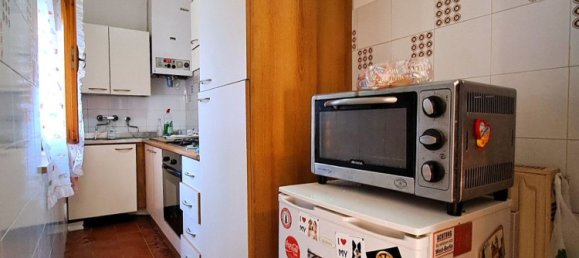 3 bedrooms Apartment in Tuoro sul Trasimeno, Italy No. 380700 4