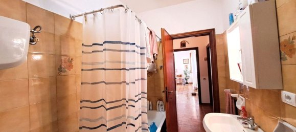 3 bedrooms Apartment in Tuoro sul Trasimeno, Italy No. 380700 11