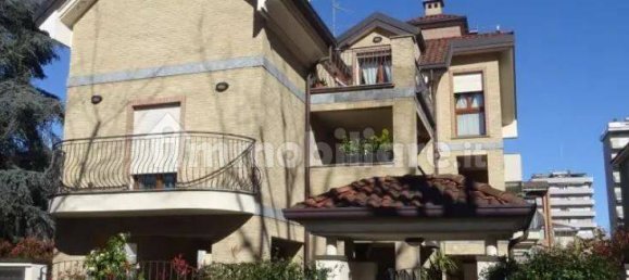 2 غرف نوم شقة في Cinisello Balsamo, Italy رقم 1980 20